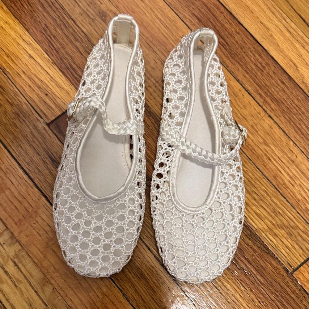Zara White Crochet Flats